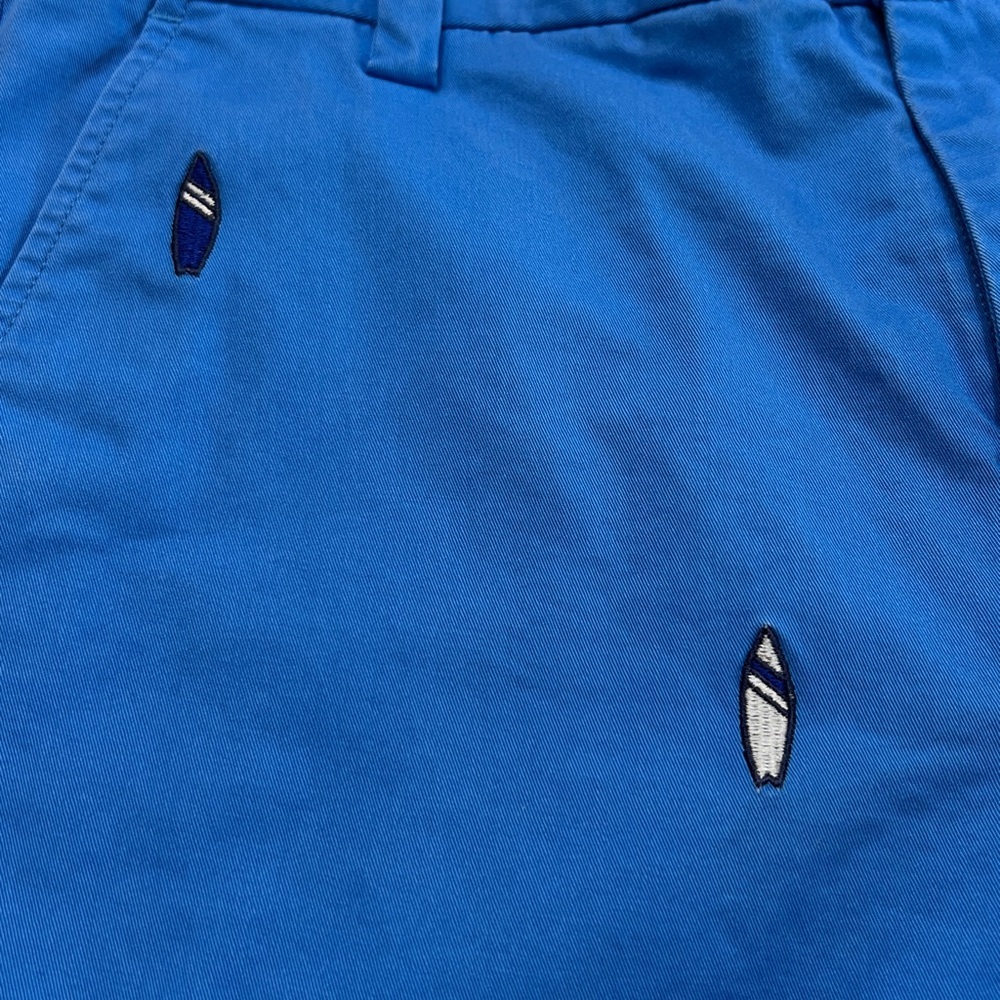 Vineyard Vines Embroidered Surfboard Stretch Shorts Blue - Picture 2 of 8